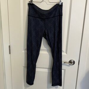 Black lululemon Geometric Patterned Leggings.